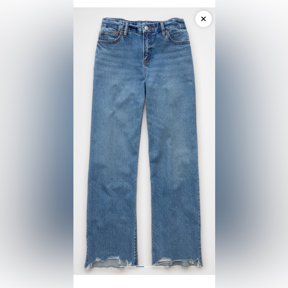 American Eagle Strigid Curvy Stovepipe Jeans